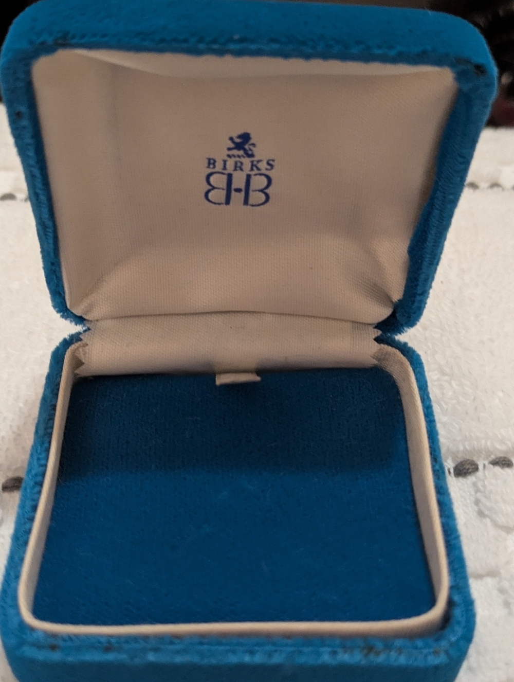 Birks Velvet Jewelry Box in Teal